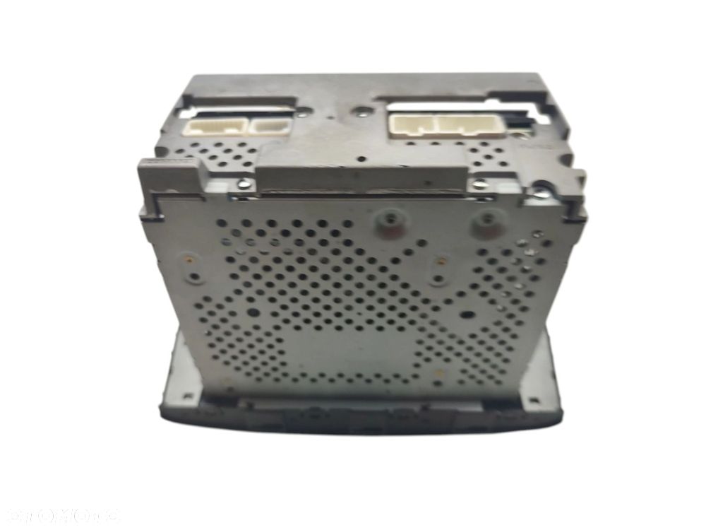 RADIO TOYOTA AVENSIS T25 (2003-2006) 1.6 16V 110KM 86120-05071 - 1