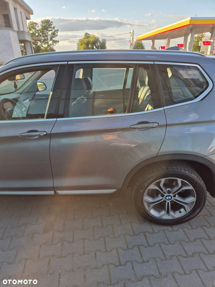 BMW X3 xDrive20d - 7