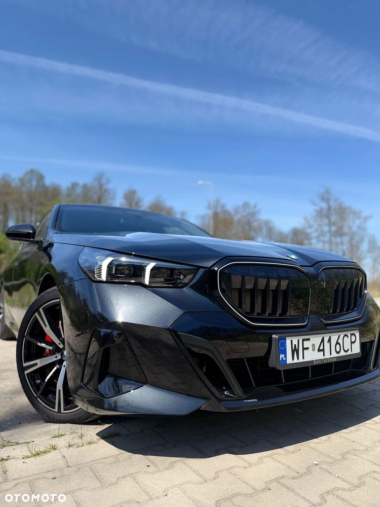 BMW Seria 5 540d xDrive mHEV M Sport - 10