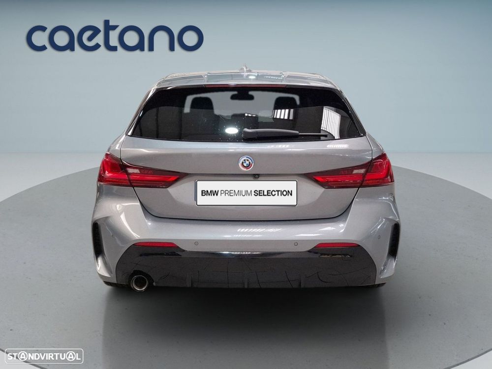 BMW 116 d Pack 50 anos M Auto - 7