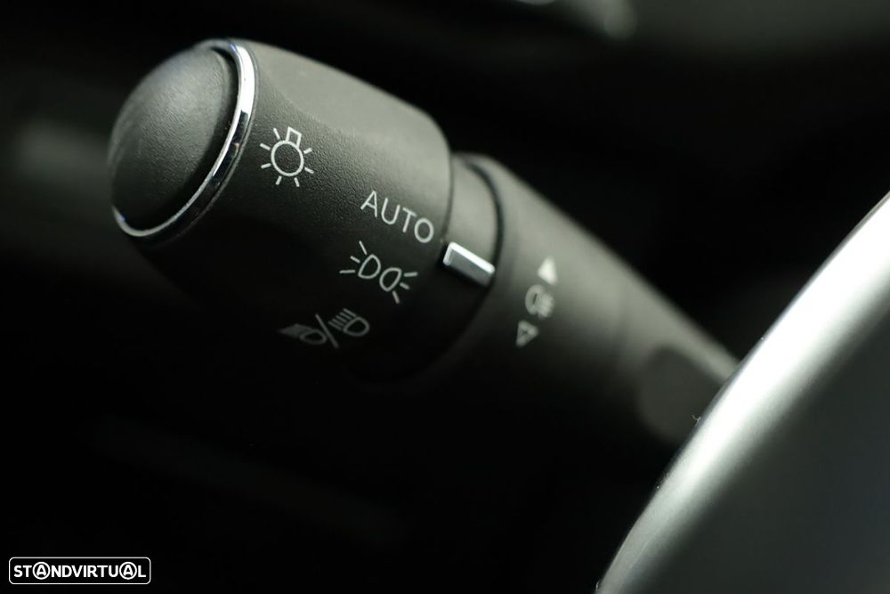 Peugeot 3008 1.2 Hybrid GT e-DCS6 - 17