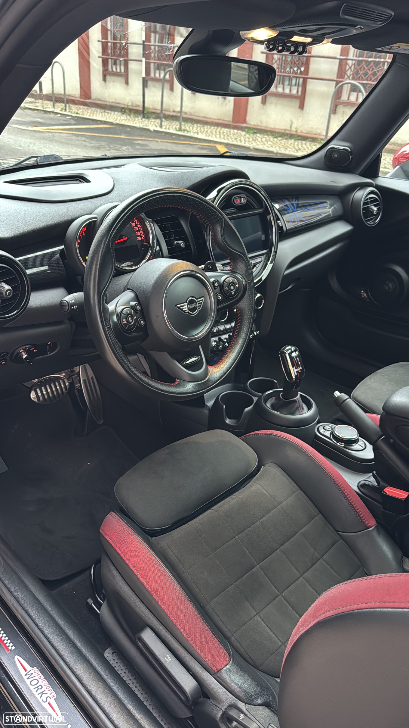 MINI 3 Portas John Cooper Works Auto Desportiva - 13
