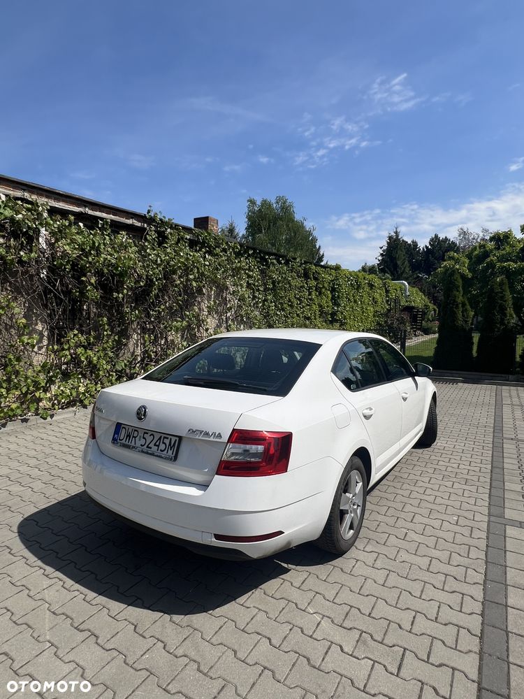 Skoda Octavia 1.4 TSI Ambition - 8