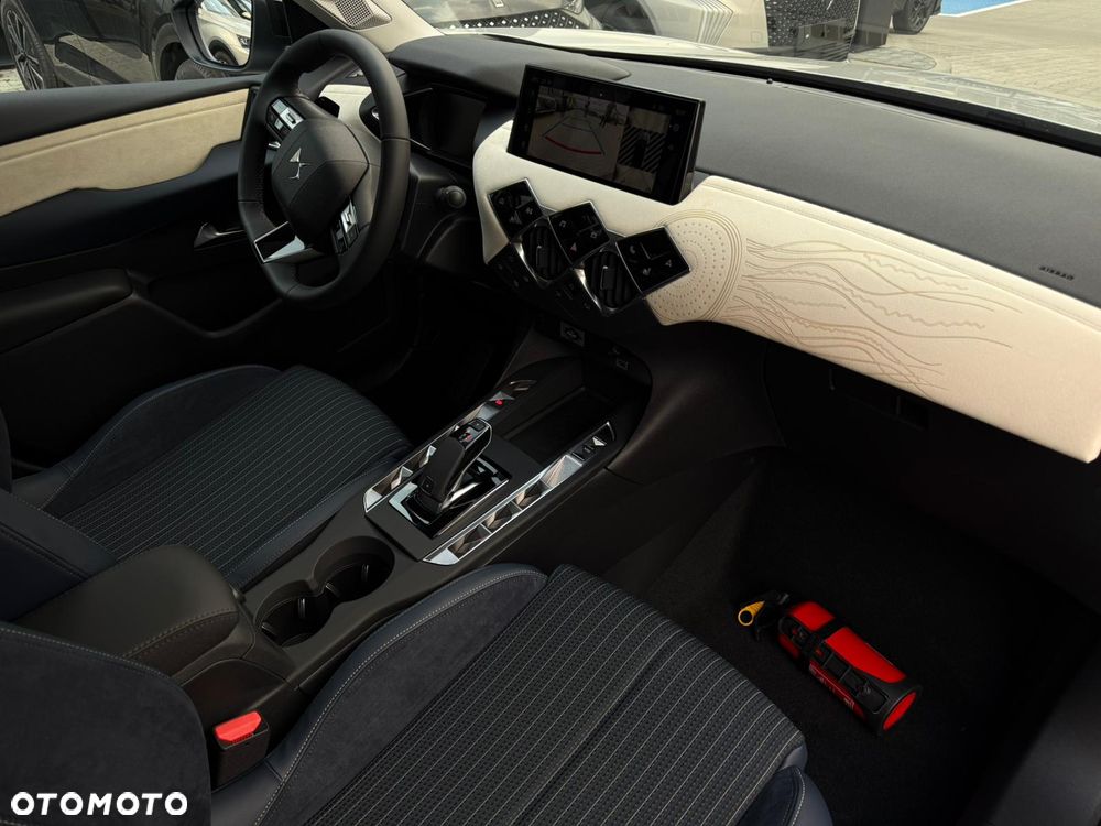 DS Automobiles DS 3 - 7