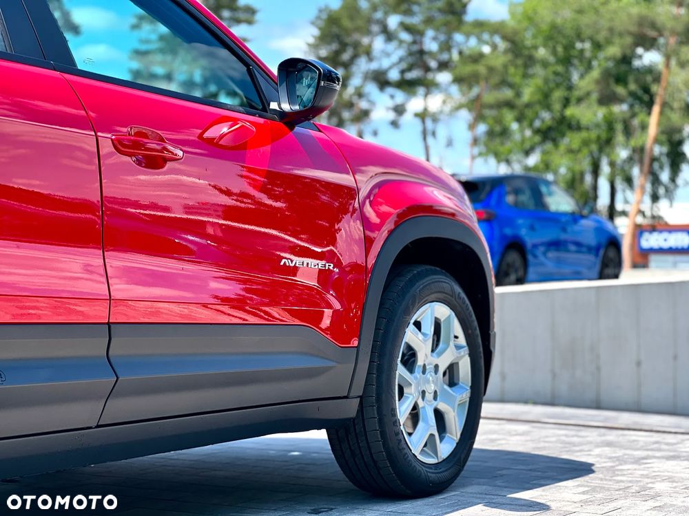 Jeep Avenger - 10