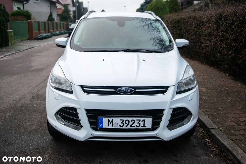 Ford Kuga 2.0 TDCi 4x4 Titanium - 2