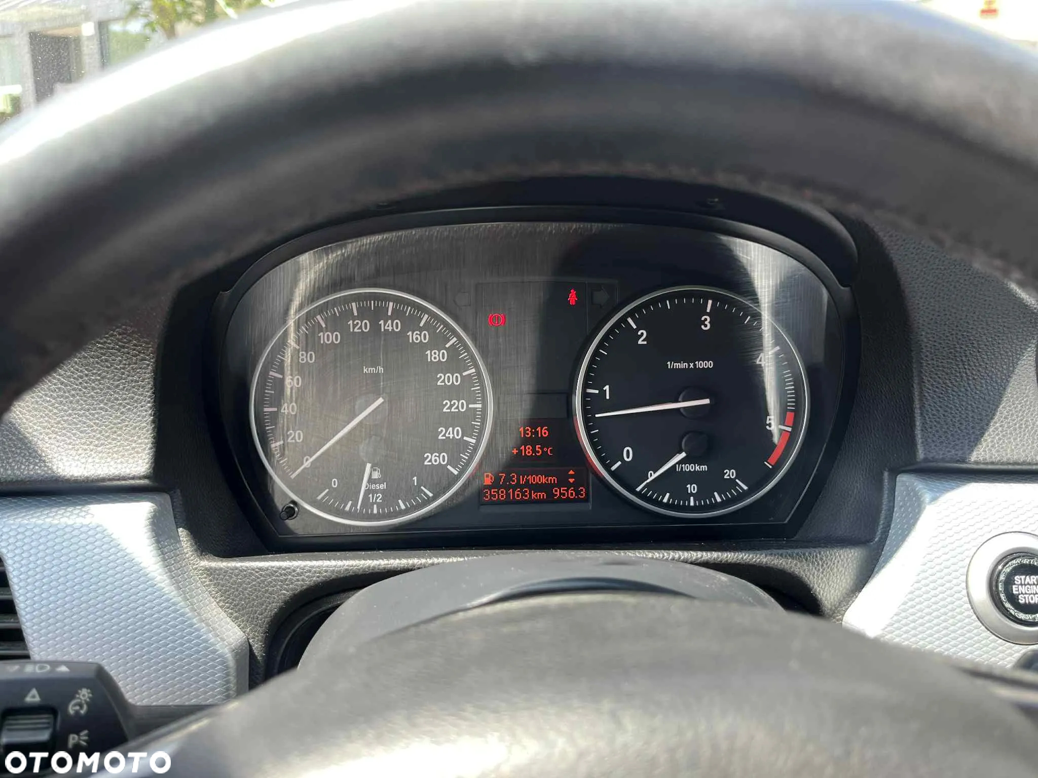 BMW Seria 3 325d - 15