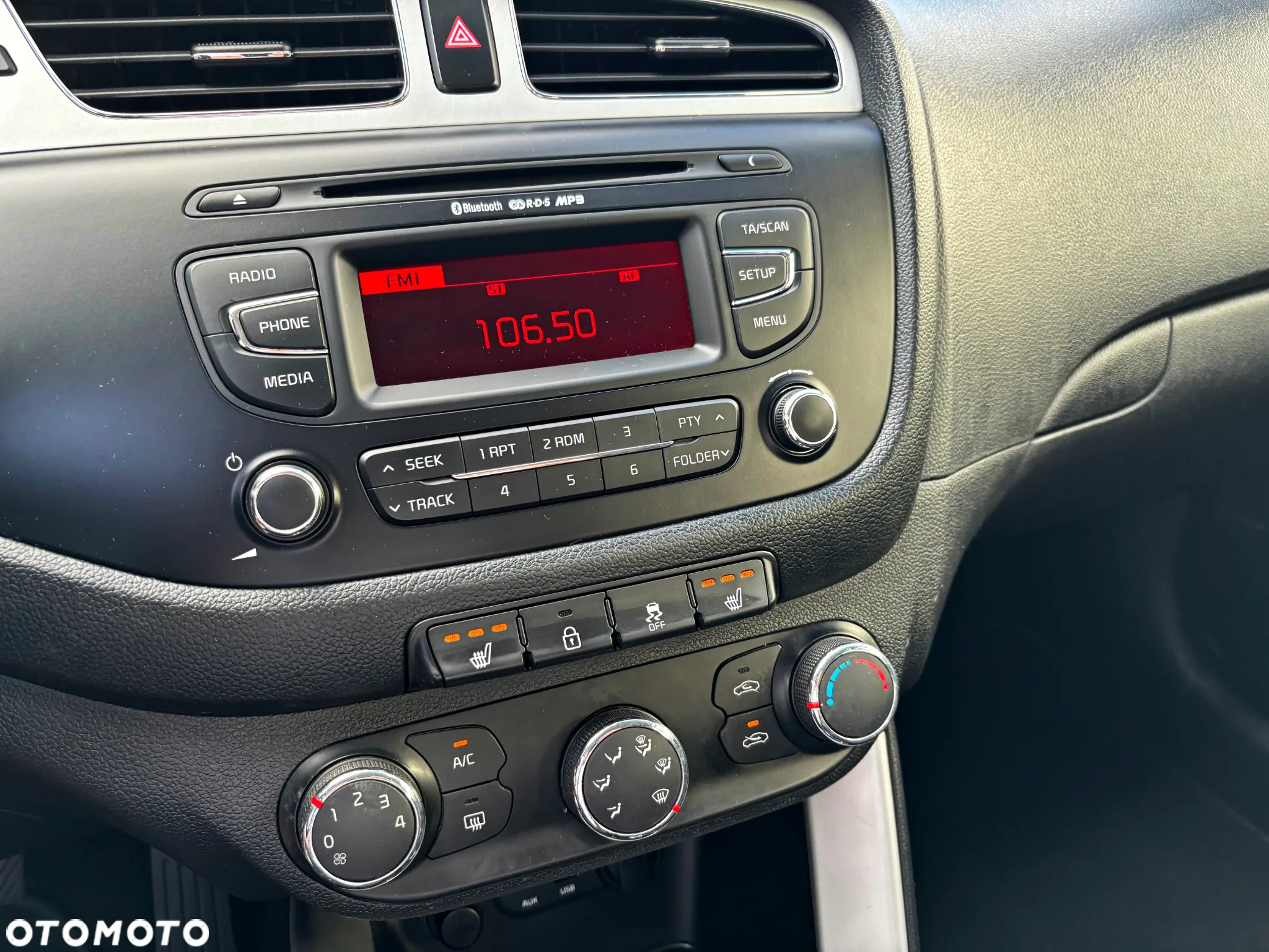 Kia Ceed 1.4 CVVT Spirit - 15
