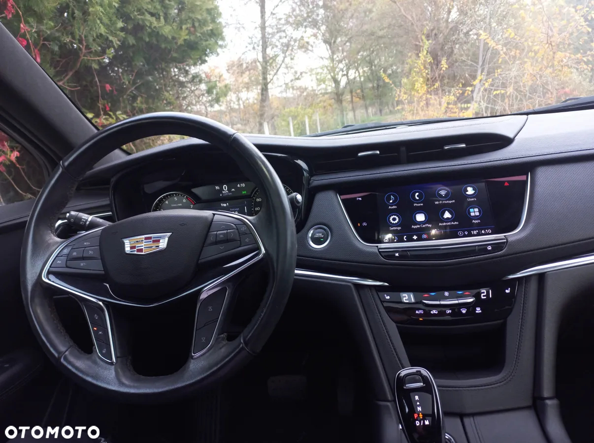 Cadillac XT5 - 24