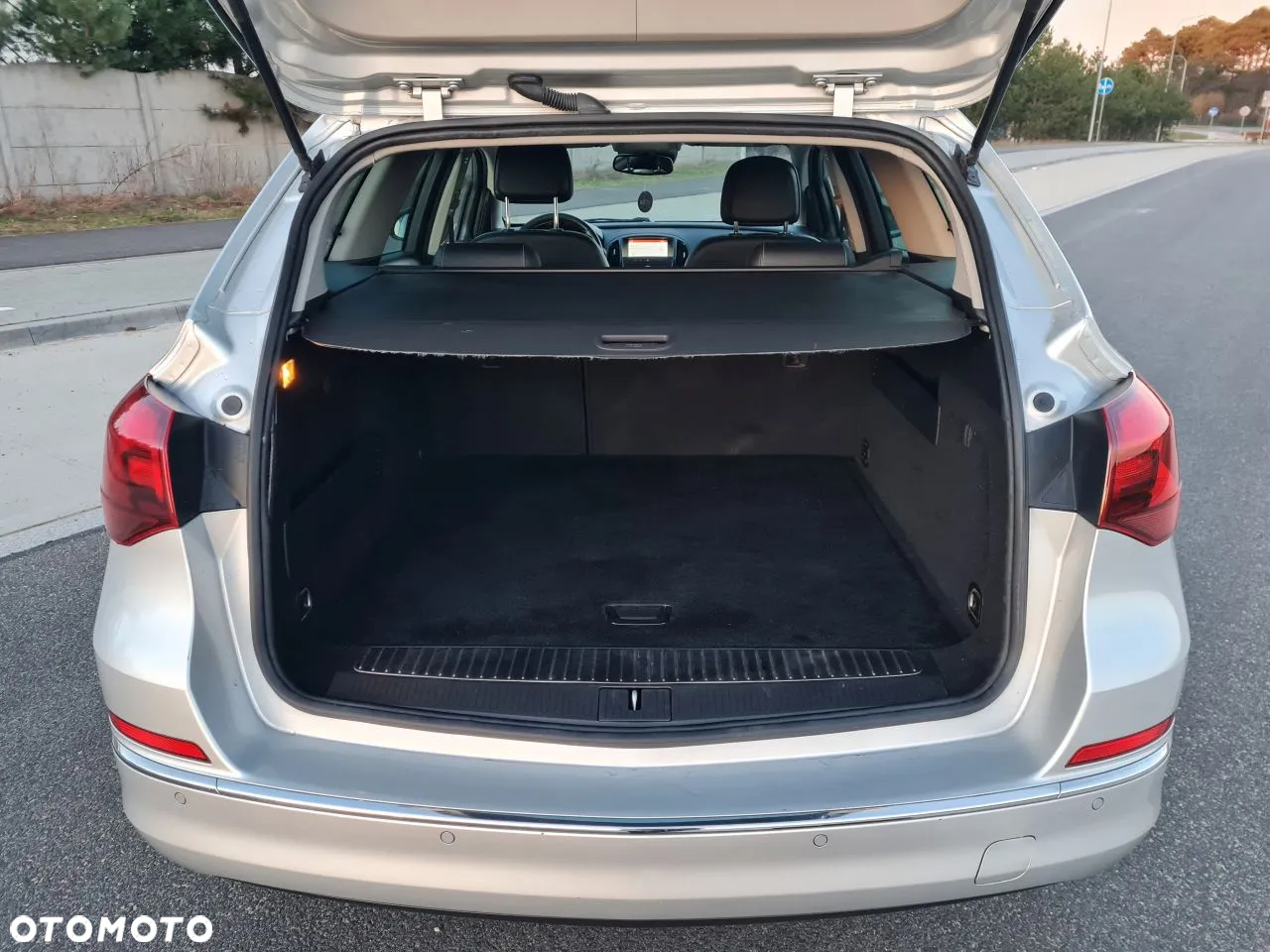 Opel Astra 1.6 CDTI DPF ecoFLEX Sports TourerStart/Stop Exklusiv - 11