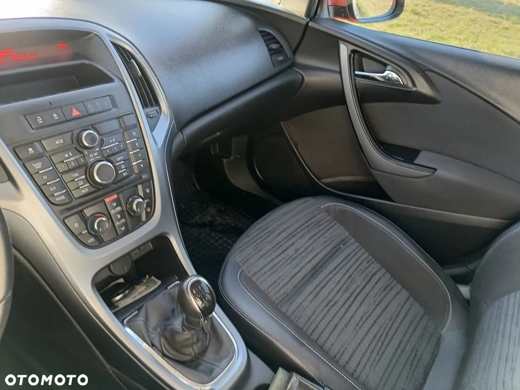 Opel Astra IV 1.6 Active EU6 - 15