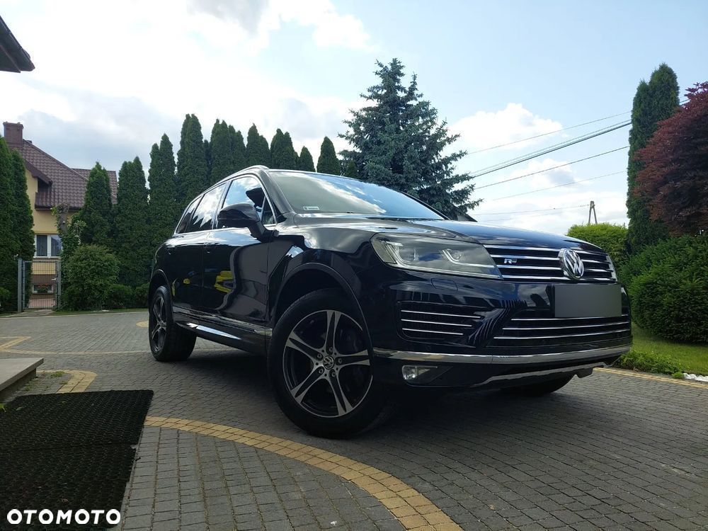 Volkswagen Touareg 3.0 V6 TDI BMT Perfectline R-Style - 12