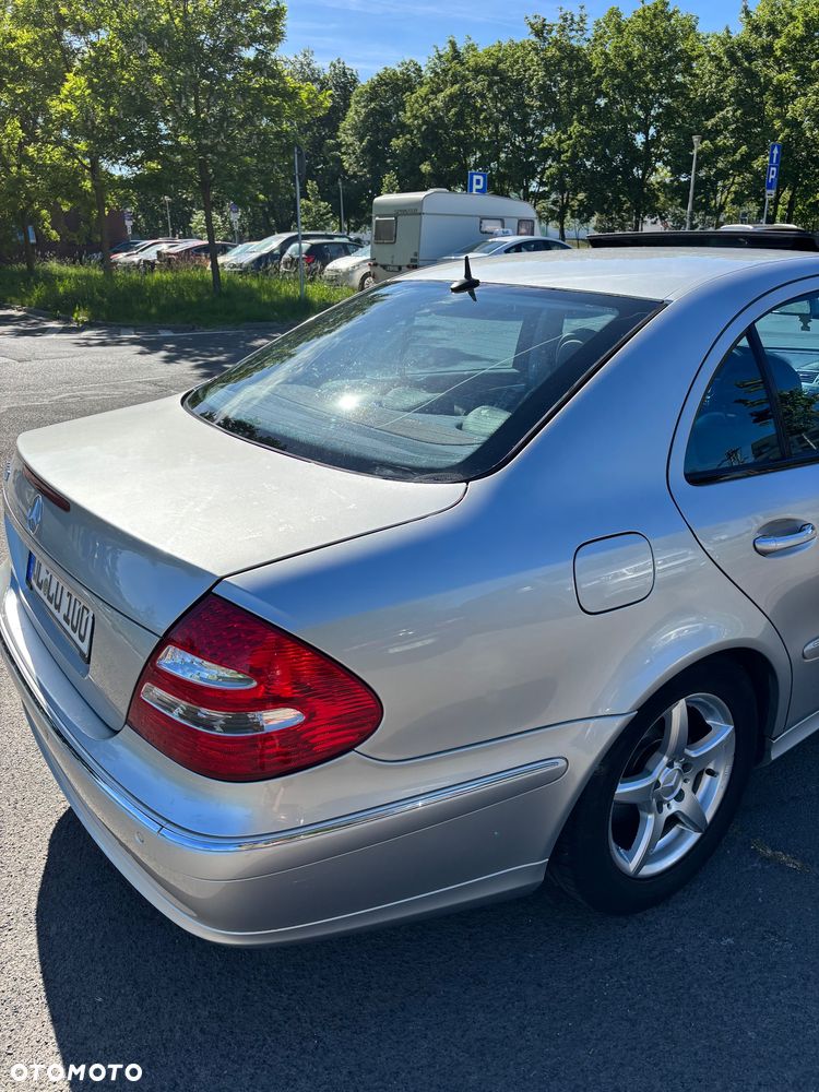 Mercedes-Benz Klasa E - 4