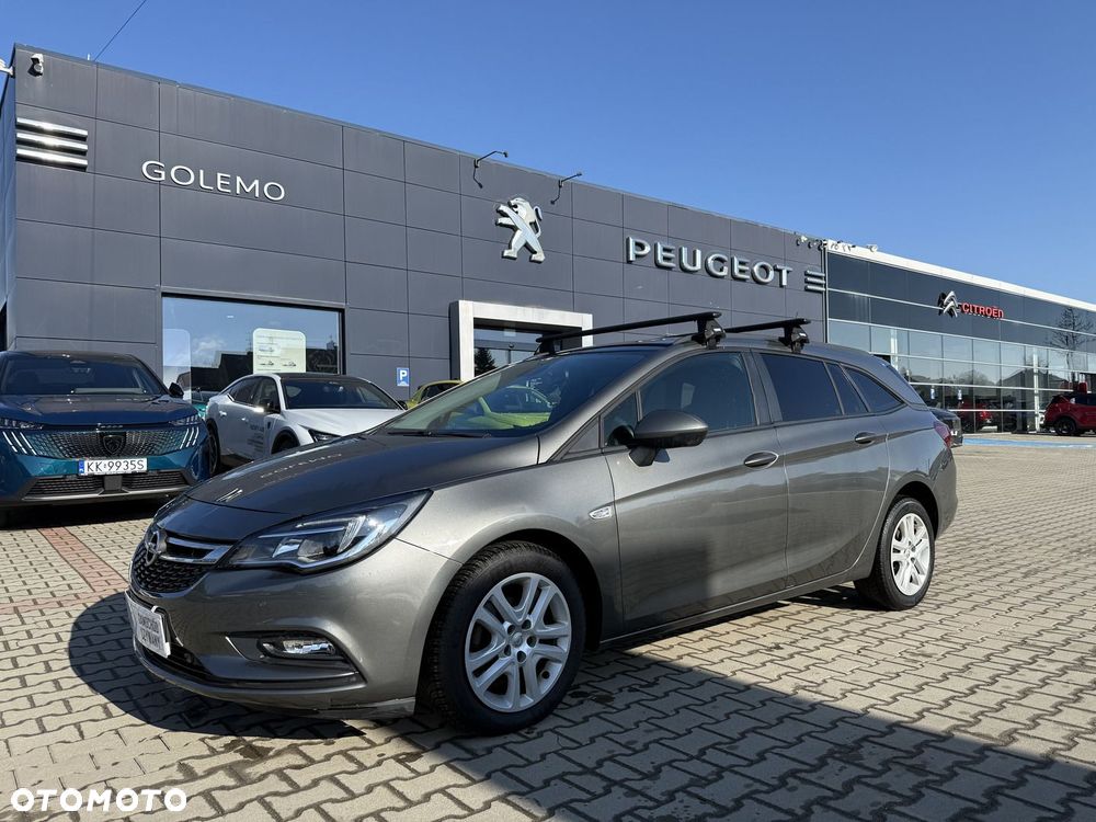 Opel Astra - 1