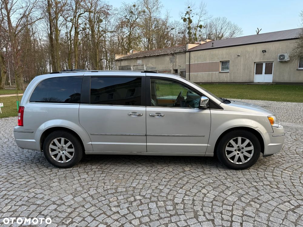 Chrysler Grand Voyager 2.8 CRD Limited - 10