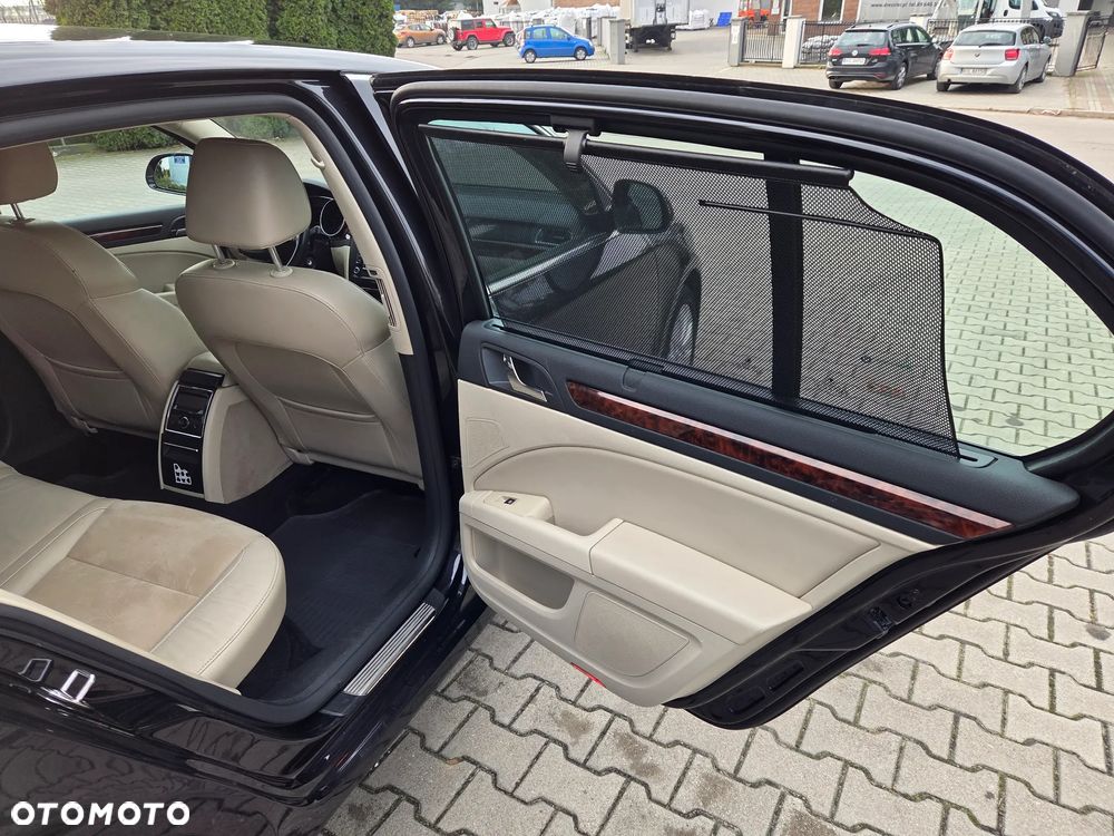 Skoda Superb 2.0 TDI Elegance DSG - 8