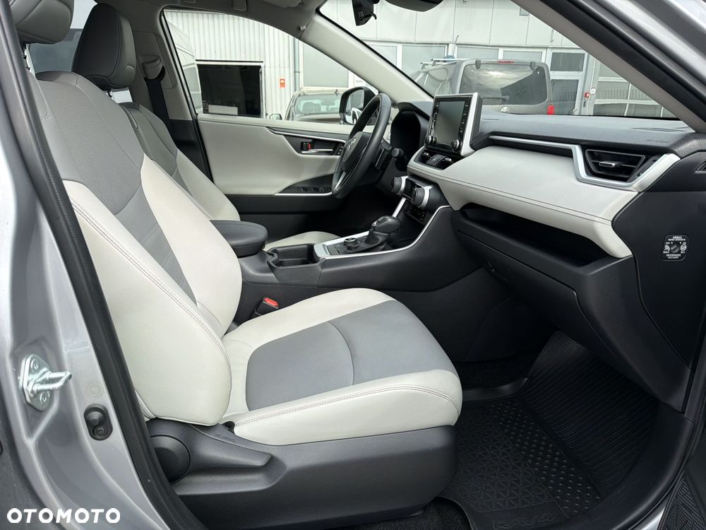 Toyota RAV4 2.5 Hybrid Executive 4x4 - 8