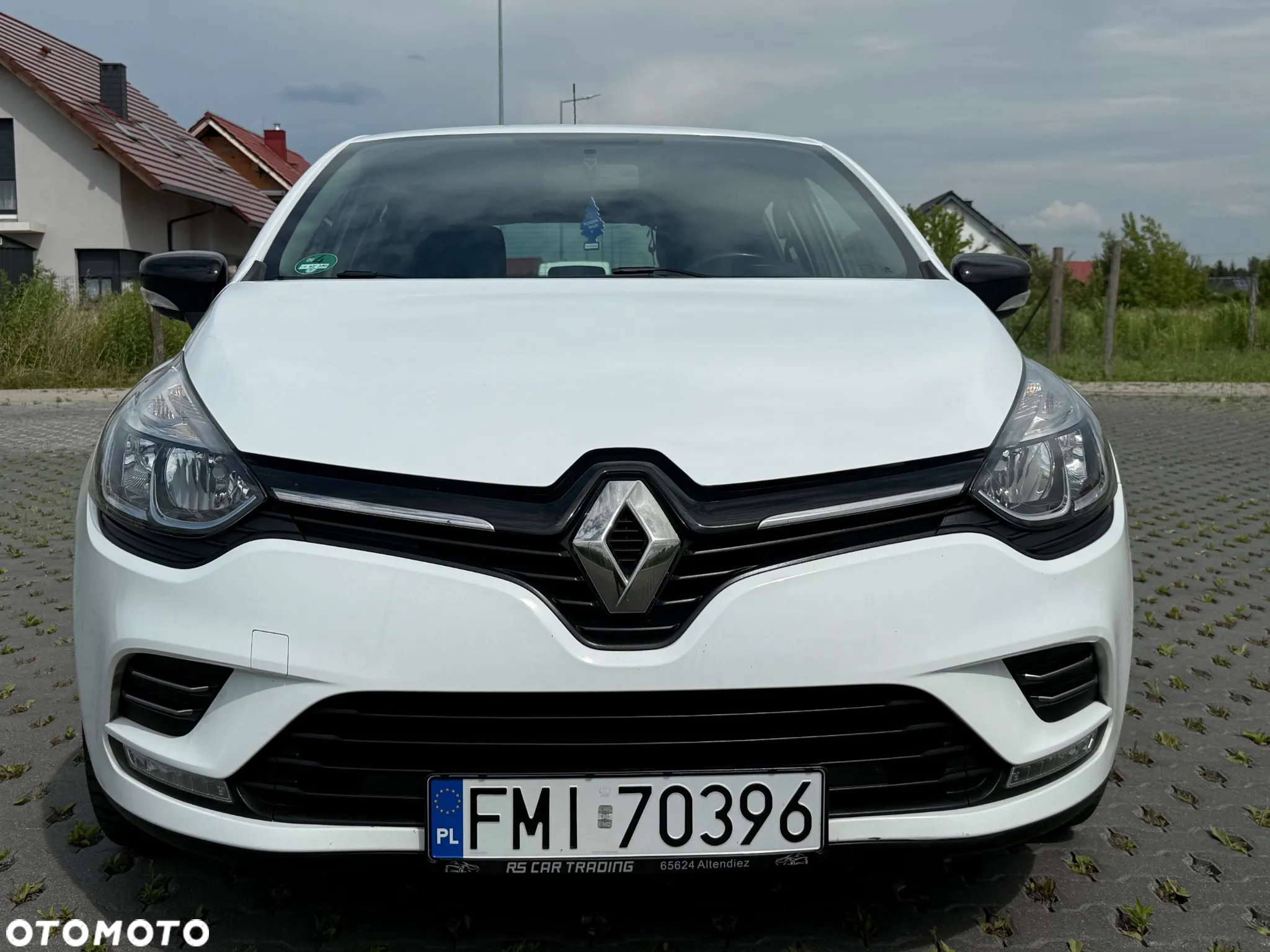 Renault Clio - 2