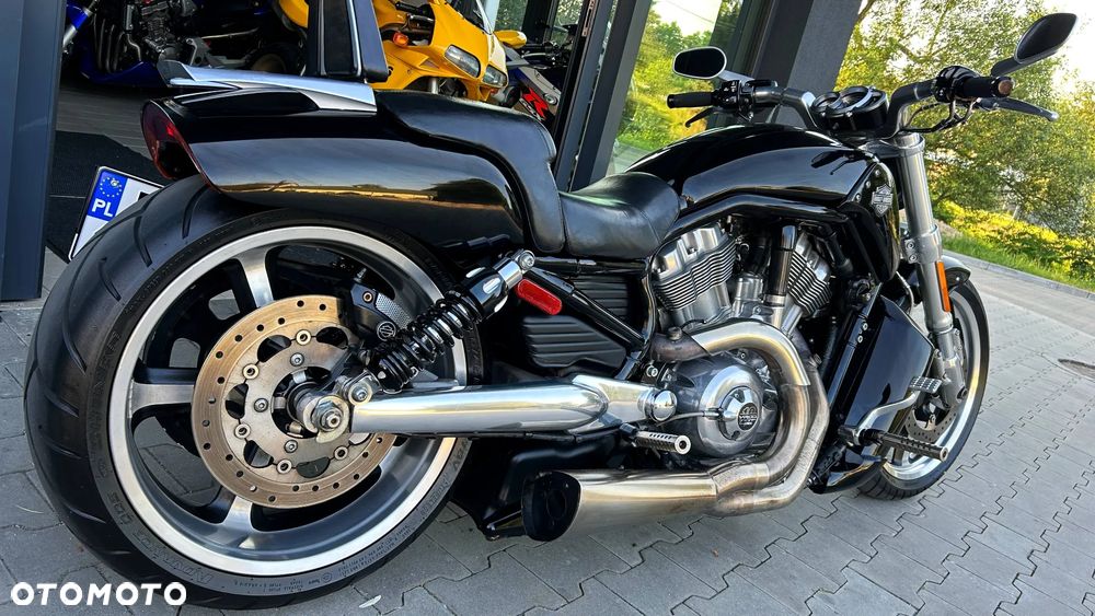 Harley-Davidson V-Rod Muscle - 4