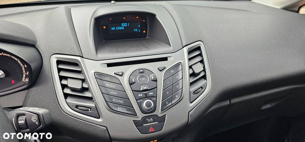 Ford Fiesta 1.25 Ambiente EU5 - 16