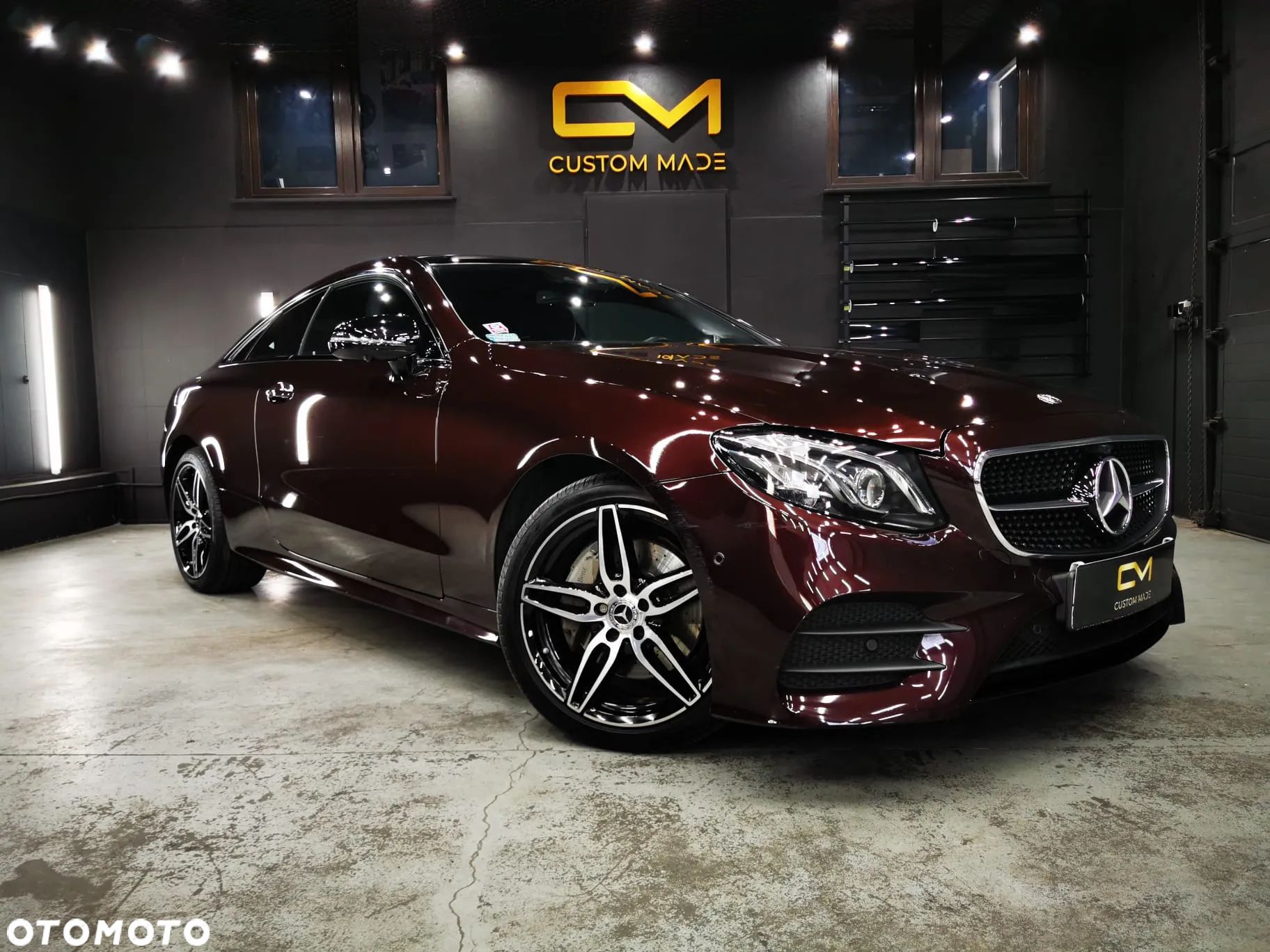 Mercedes-Benz Klasa E 220 d Coupe 4-Matic 9G-TRONIC - 1