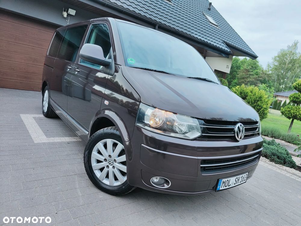 Volkswagen Multivan - 1