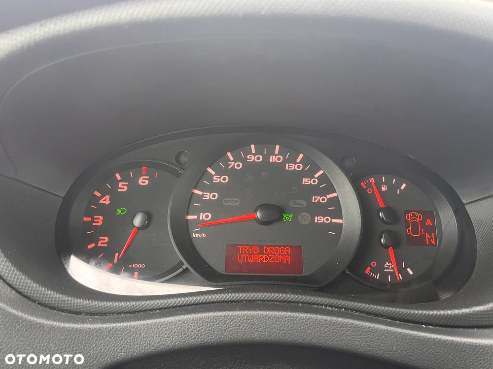 Renault Master - 32