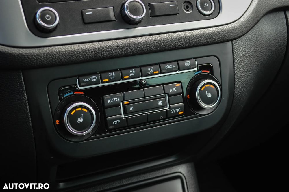 Volkswagen Tiguan 2.0 TDI 4Motion DSG Sport & Style - 7