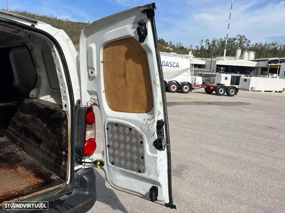 Citroën Berlingo 1.6 BlueHDi XTR - 10