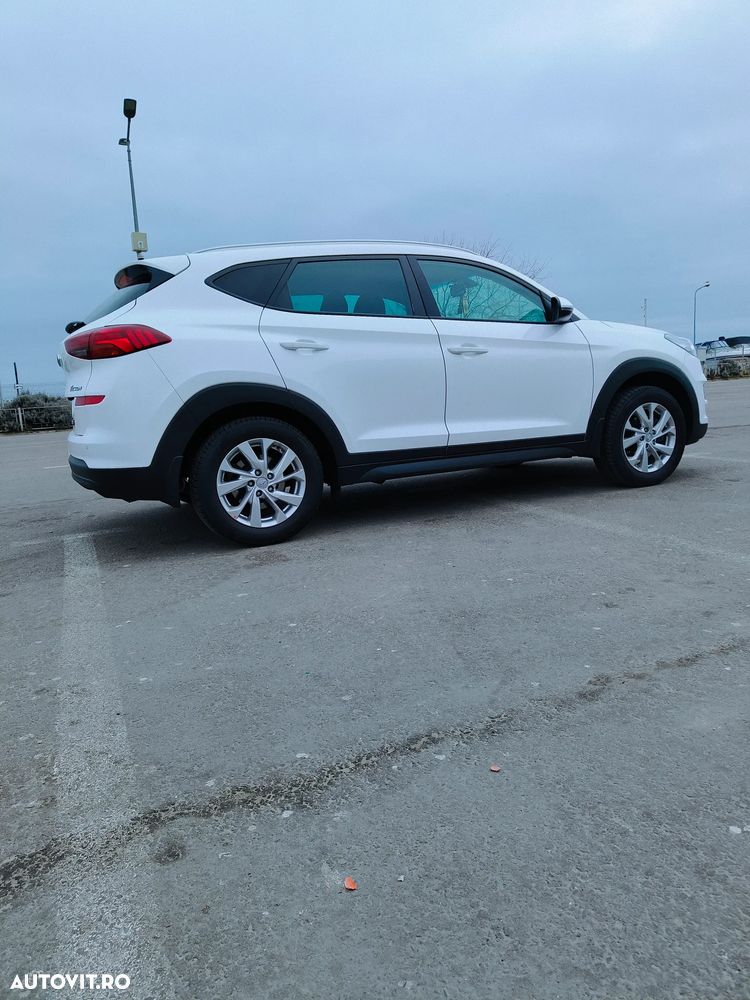 Hyundai Tucson 1.6 GDI 2WD 6MT Comfort - 25