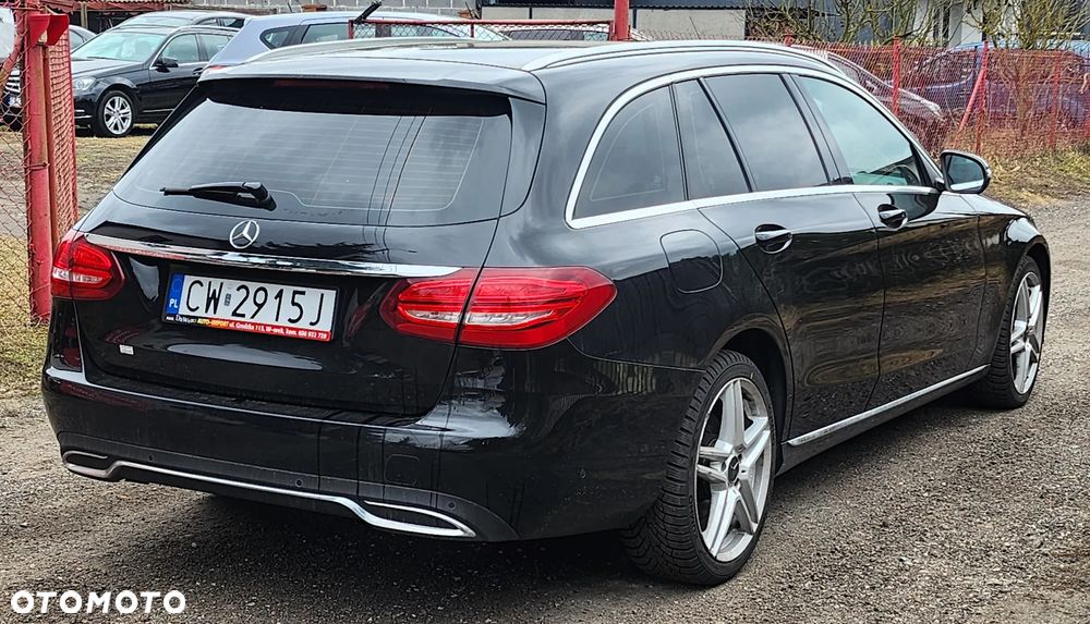 Mercedes-Benz Klasa C 180 (BlueEFFICIENCY) 7G-TRONIC Avantgarde - 4