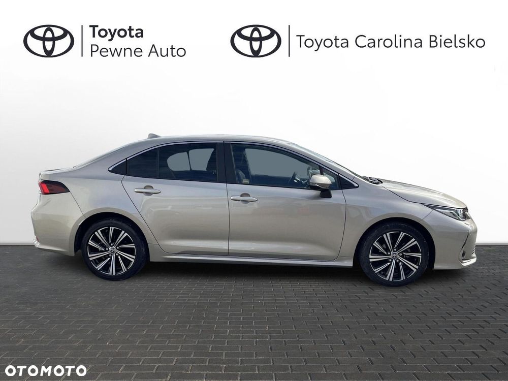 Toyota Corolla - 23