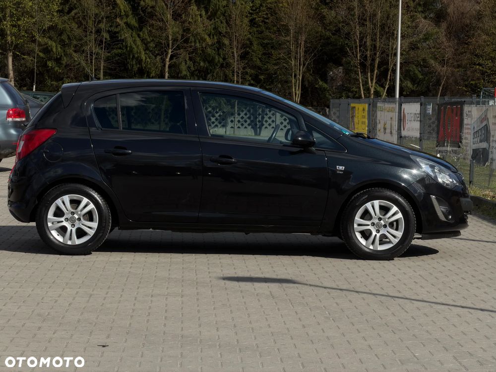Opel Corsa 1.4 16V Energy - 4