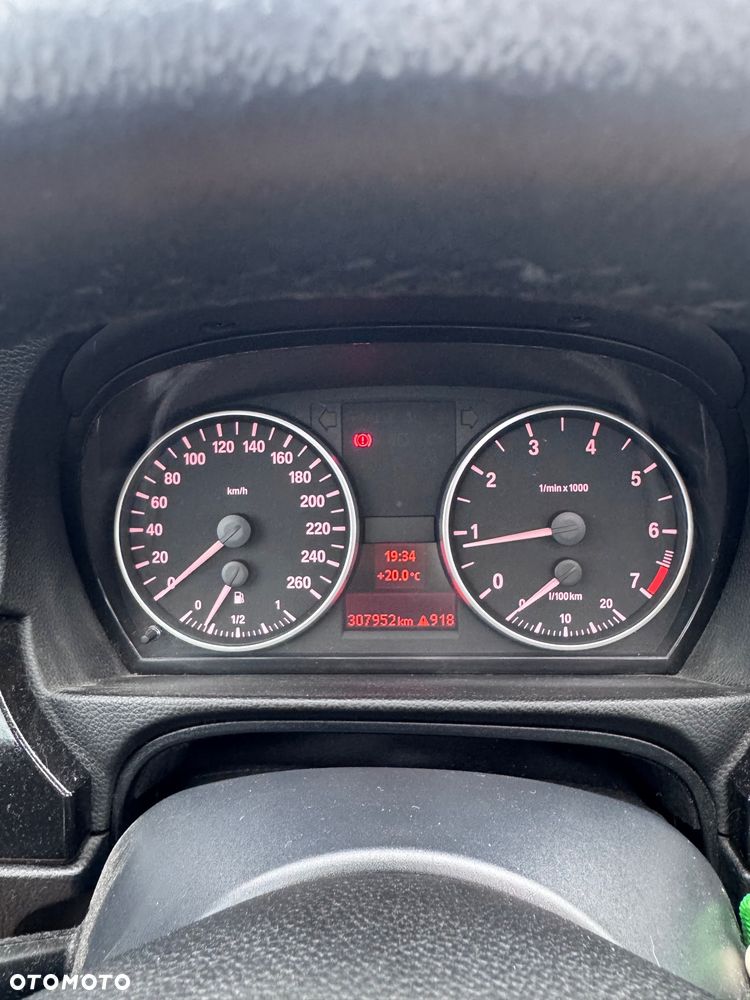 BMW Seria 3 - 28