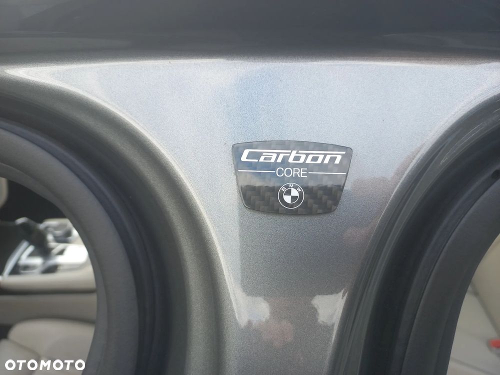BMW Seria 7 750i xDrive - 17