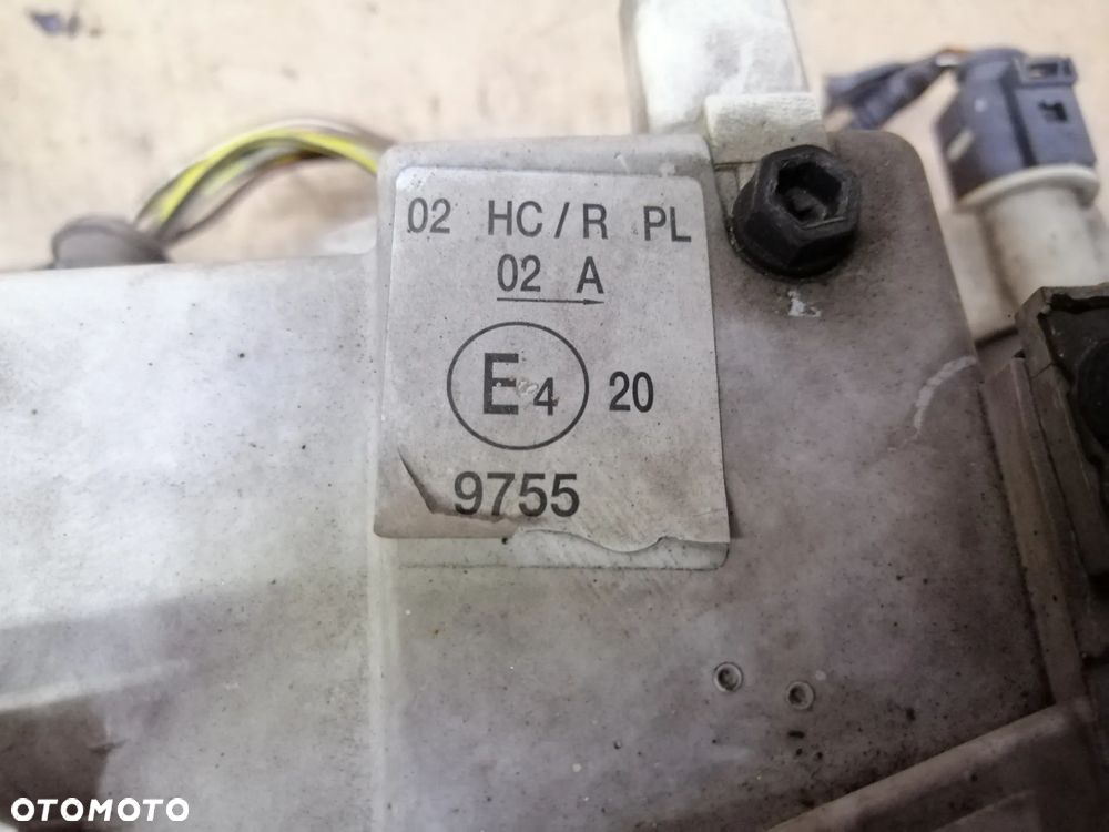 Skoda Octavia I Lift lampy przód komplet 1U1941015K 1U1941016K EU - 4