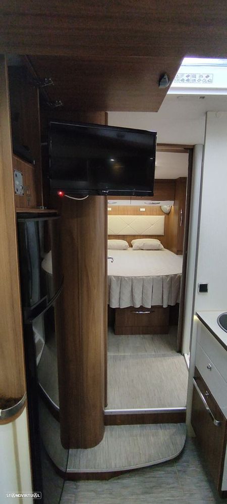 Pilote Essential P746 (Cama central - GPL) - 25