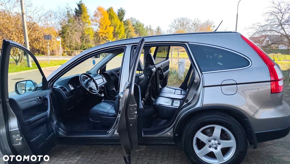 Honda CR-V 2.2i CTDi DPF Executive - 4
