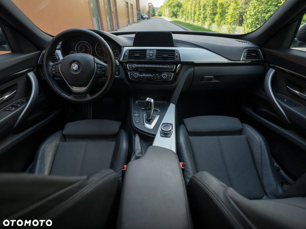 BMW 3GT - 23