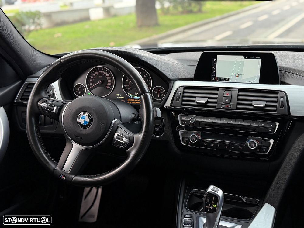 BMW 330 e iPerformance Pack M Shadow - 20