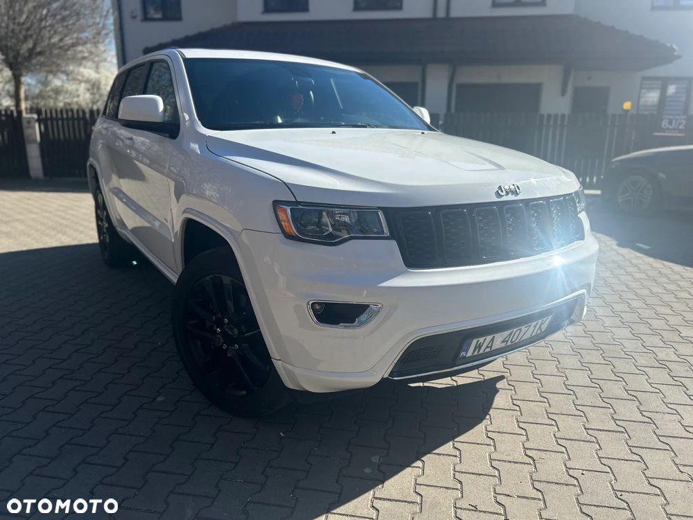 Jeep Grand Cherokee - 2