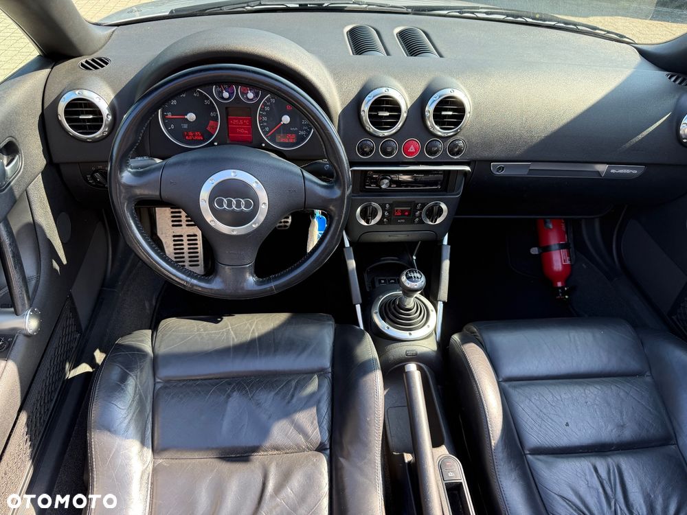 Audi TT Roadster 1.8 T quattro - 36