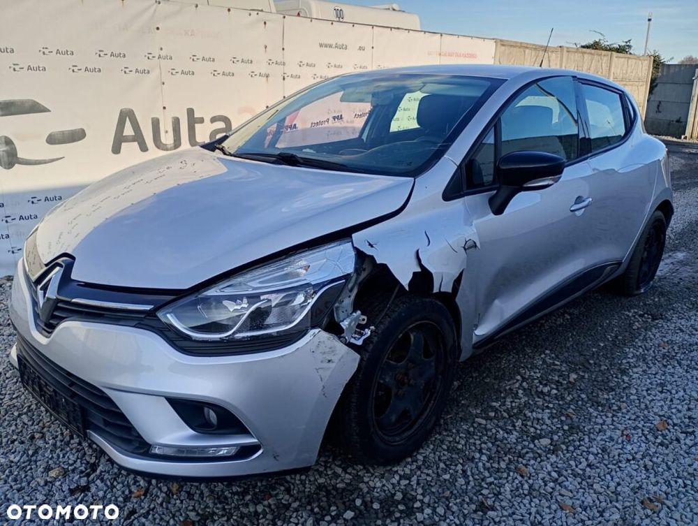 Renault Clio 1.2 16V 75 Limited - 5