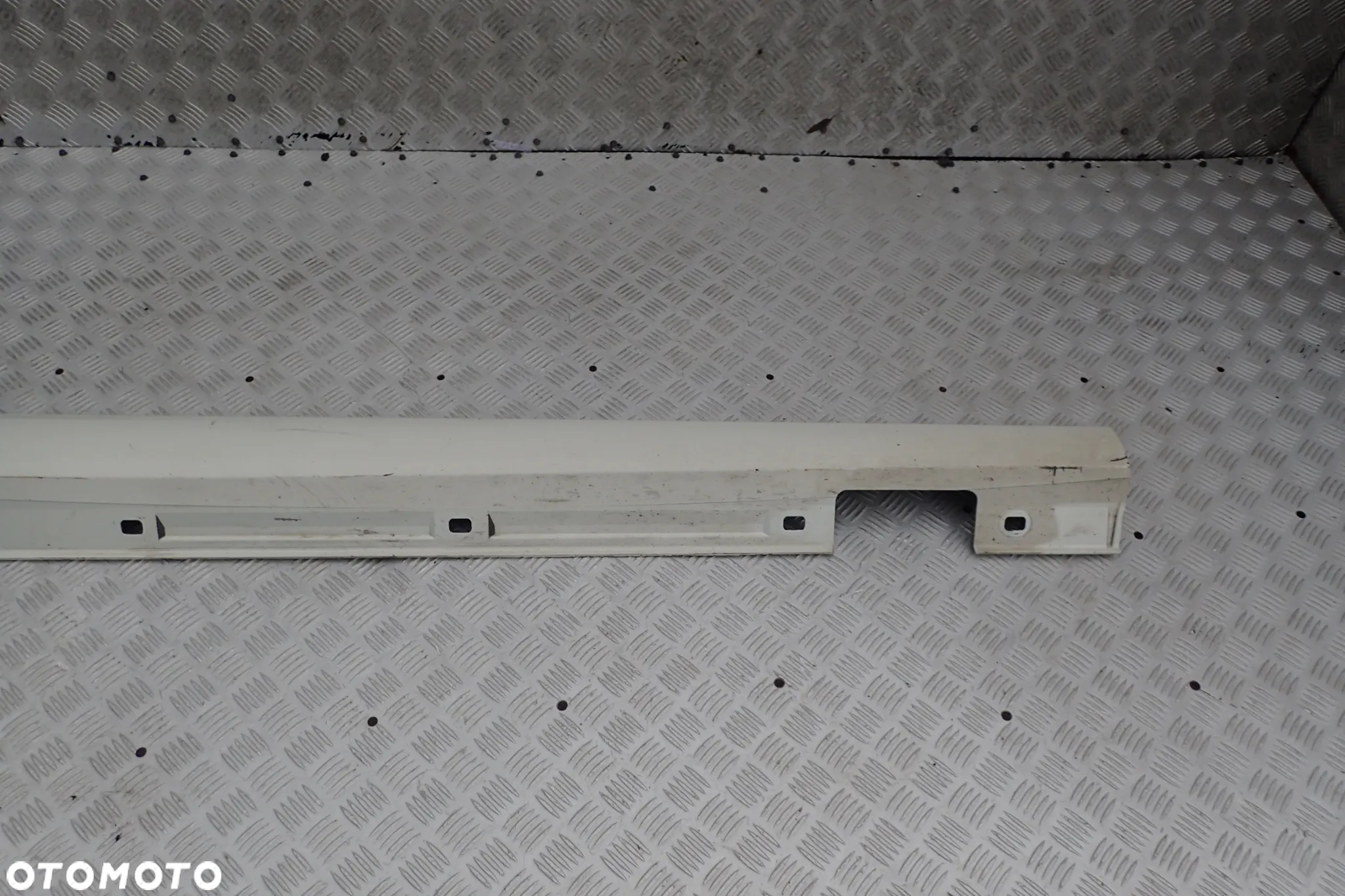 PRÓG LISTWA PROGOWA PRAWA MERCEDES W246 W242  A2466901440 - 6