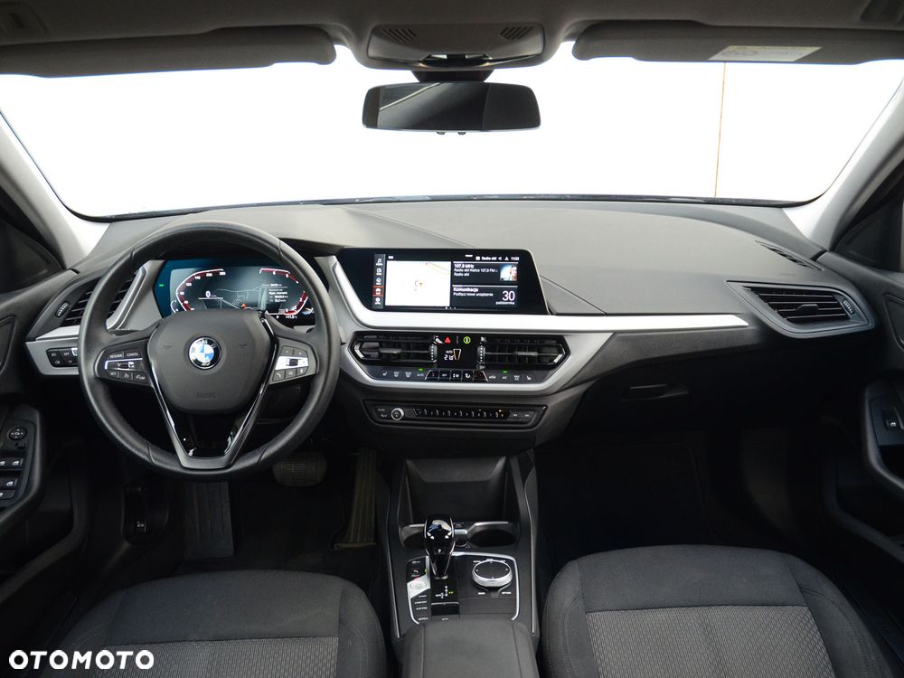 BMW Seria 1 118i Advantage - 4