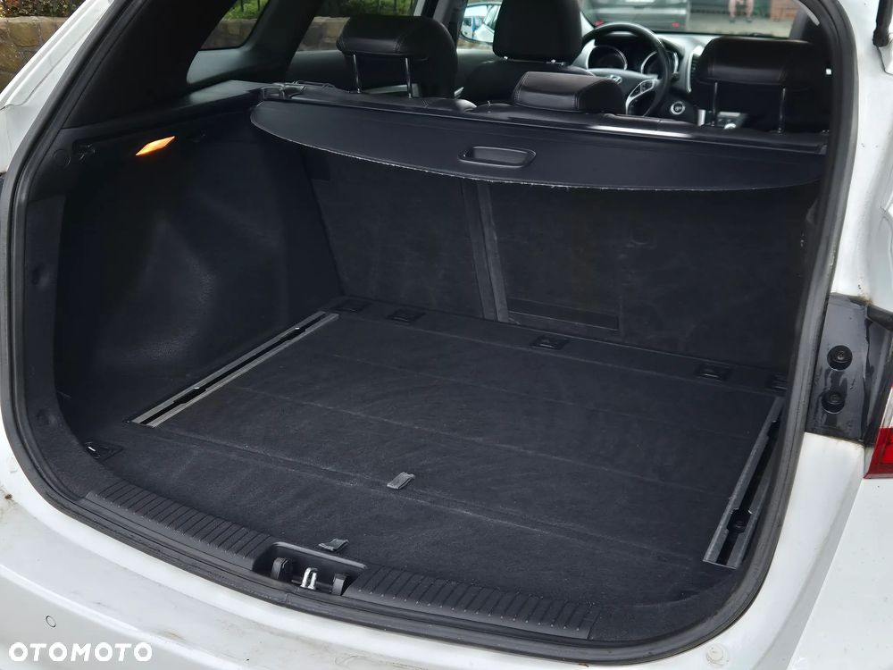 Hyundai i30 blue Kombi 1.6 CRDi DCT Premium - 25