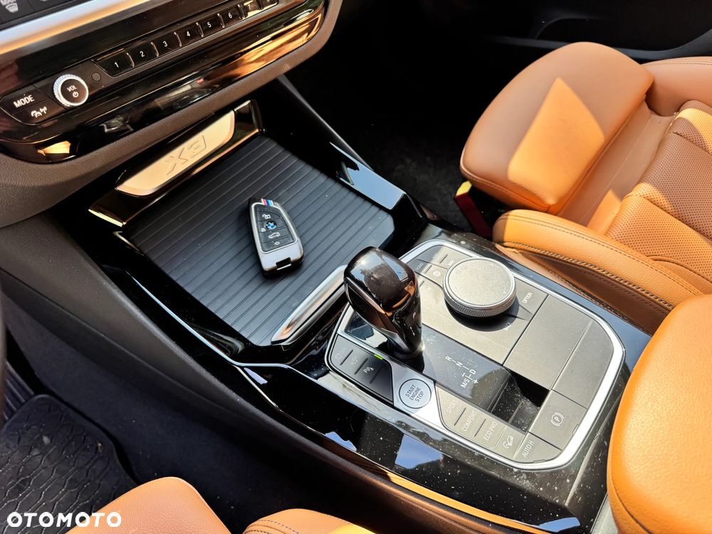 BMW X3 xDrive20d mHEV - 14