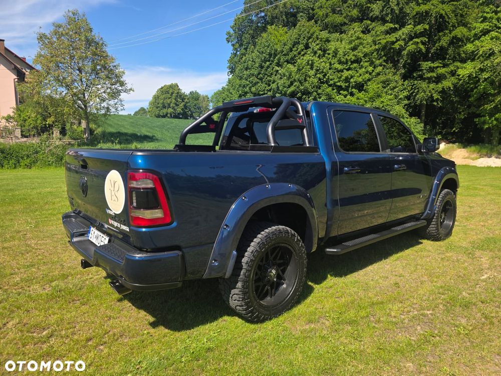 Dodge RAM 5.7 4x4 - 13