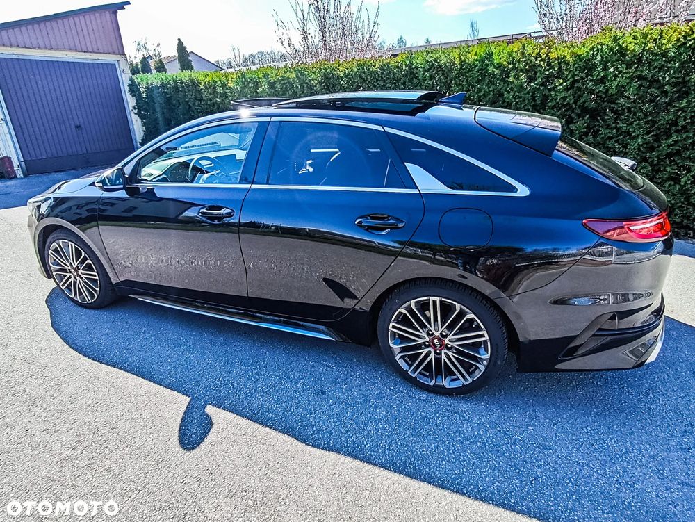 Kia ProCeed 1.4 T-GDI GT Line DCT - 4