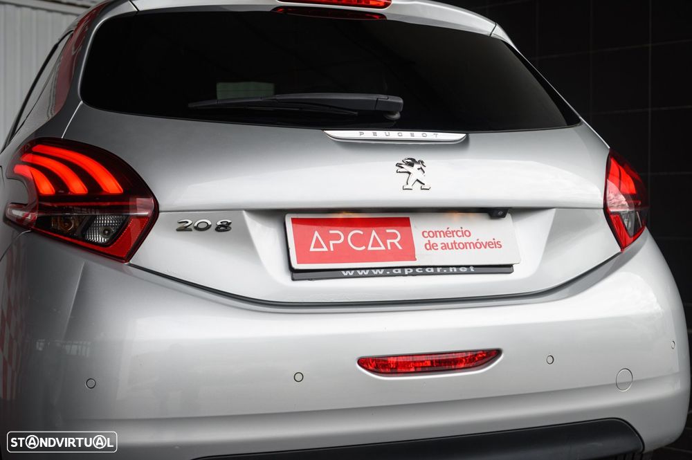 Peugeot 208 1.2 PureTech Style - 12